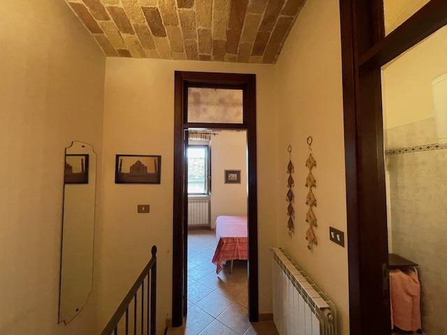 Image No.27-2 Bed Apartment for sale