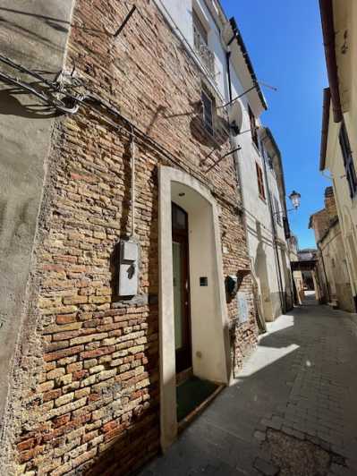 Image No.29-2 Bed Apartment for sale