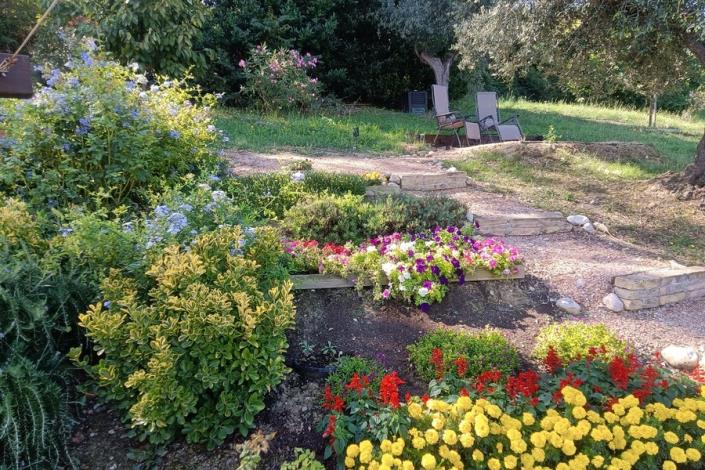 Image No.8-2 Bed Country House for sale