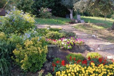 1208_10092025121639404