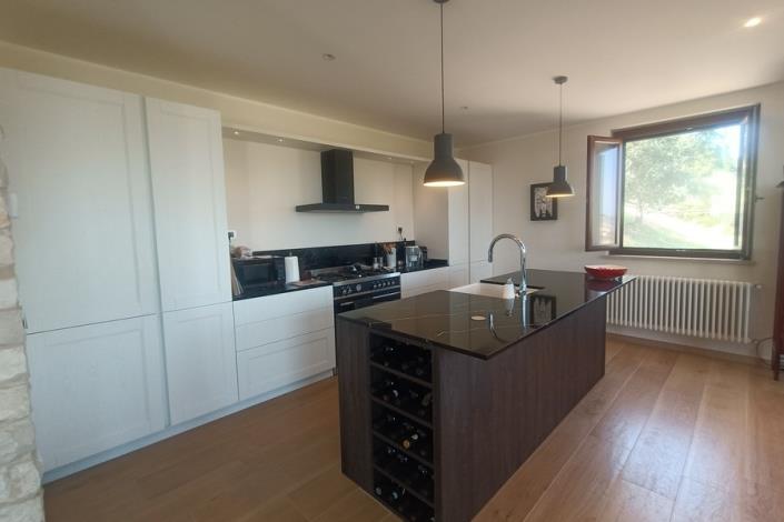 Image No.17-2 Bed Country House for sale