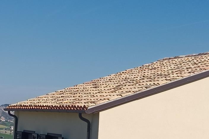 Image No.44-2 Bed Country House for sale