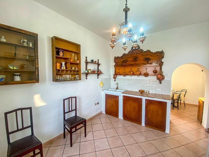 Image No.15-4 Bed Apartment for sale