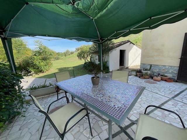 Image No.11-2 Bed Country House for sale