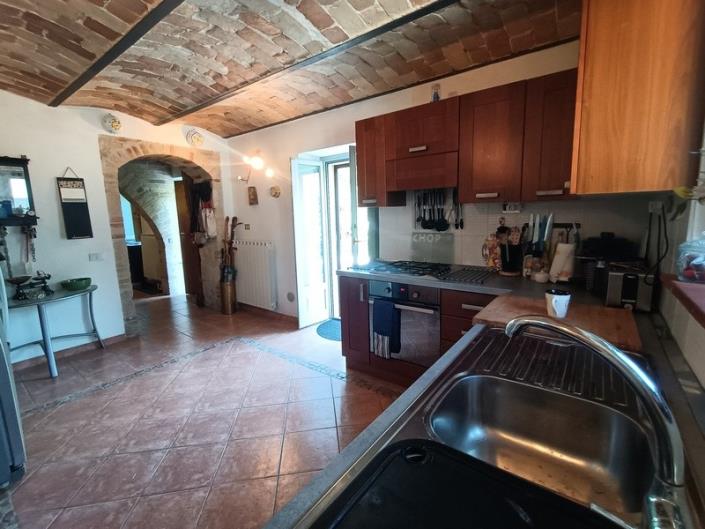 Image No.17-2 Bed Country House for sale