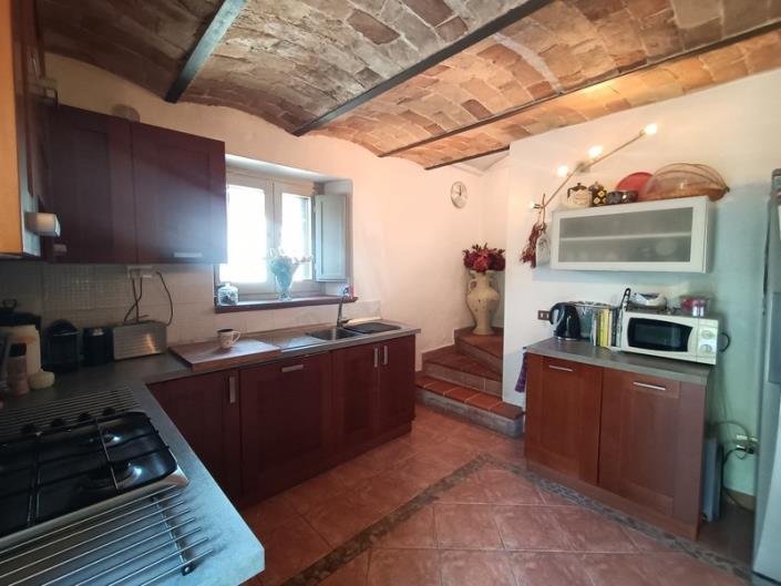 Image No.23-2 Bed Country House for sale