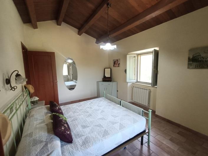 Image No.34-2 Bed Country House for sale