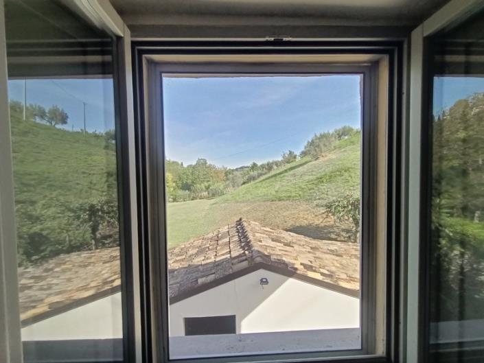 Image No.35-2 Bed Country House for sale