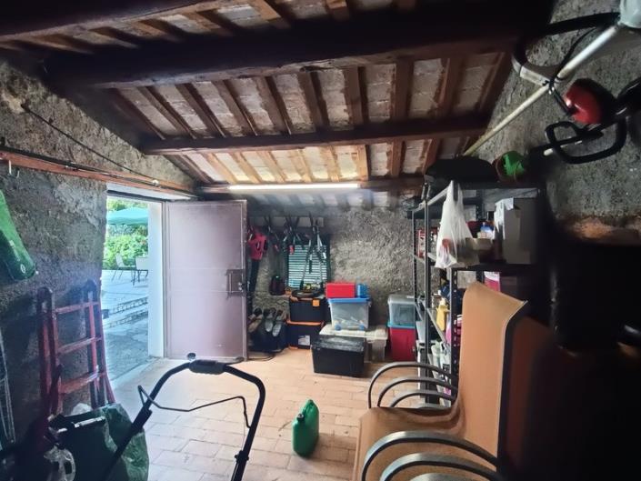 Image No.42-2 Bed Country House for sale