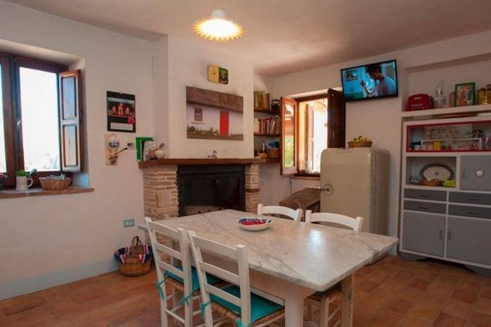 Image No.10-2 Bed Country House for sale