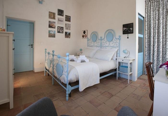 Image No.18-2 Bed Country House for sale