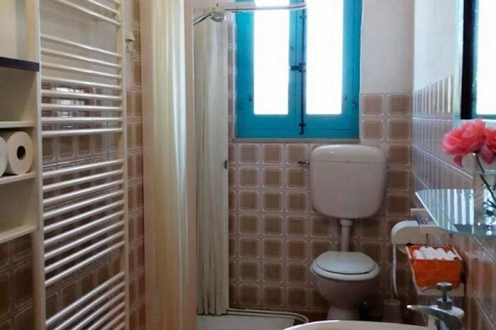 Image No.22-2 Bed Country House for sale