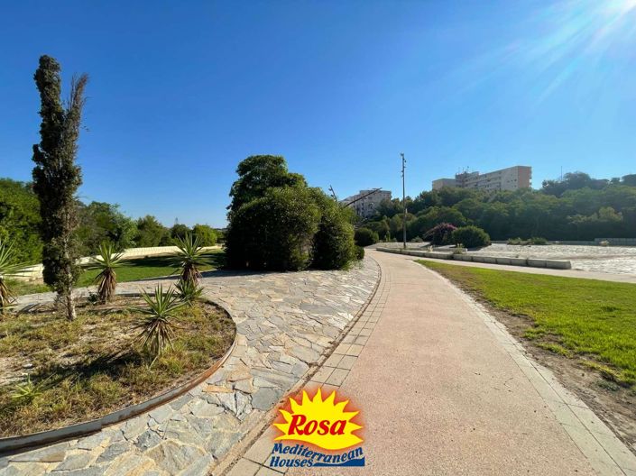 Image No.15-1 Bed Apartment for sale