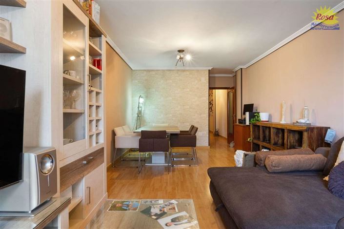 Image No.19-3 Bed Property for sale