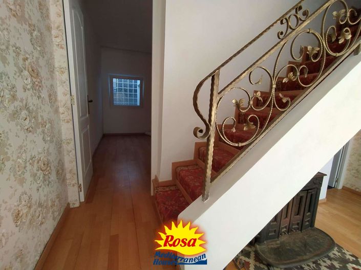 Image No.10-4 Bed Duplex for sale