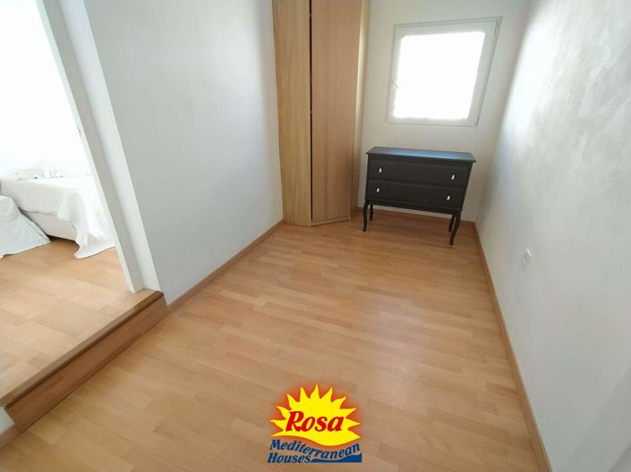 Image No.21-4 Bed Duplex for sale