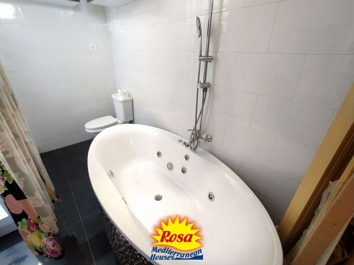 Image No.6-4 Bed Duplex for sale