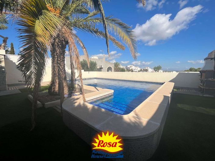 Image No.21-2 Bed Chalet for sale