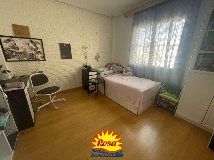 Image No.13-3 Bed Chalet for sale