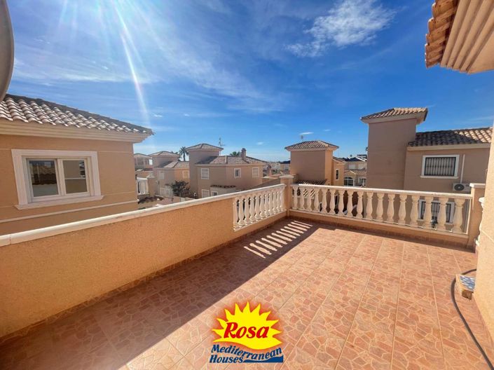 Image No.16-3 Bed Chalet for sale