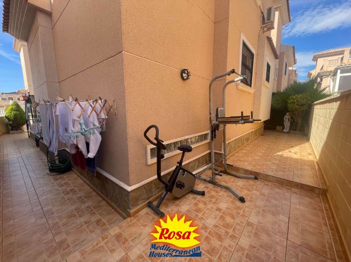 Image No.5-3 Bed Chalet for sale