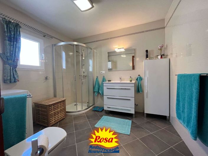 Image No.14-2 Bed Chalet for sale