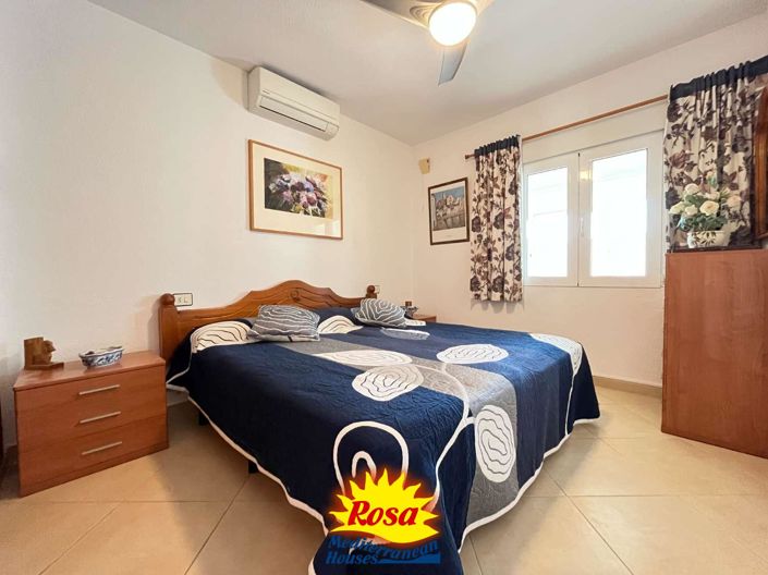 Image No.24-2 Bed Chalet for sale