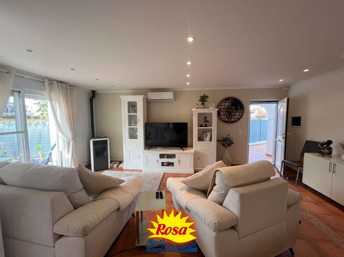 Image No.7-3 Bed Duplex for sale