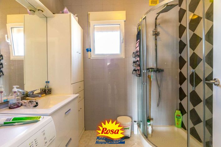 Image No.40-5 Bed Villa for sale