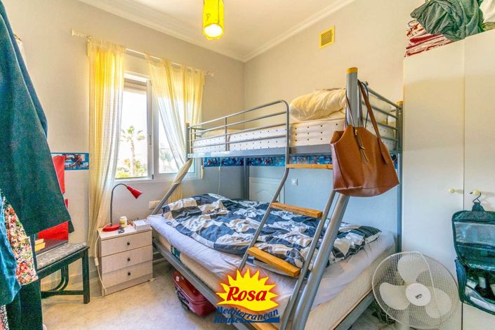 Image No.42-5 Bed Villa for sale