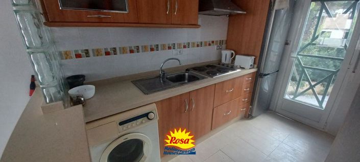 Image No.8-3 Bed Chalet for sale