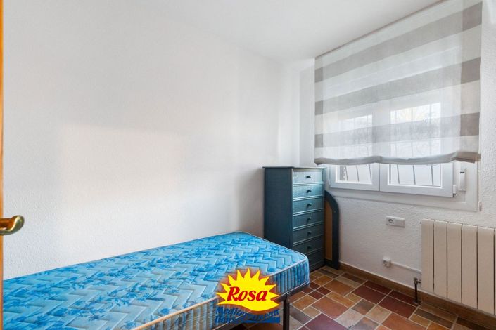 Image No.25-4 Bed Villa for sale