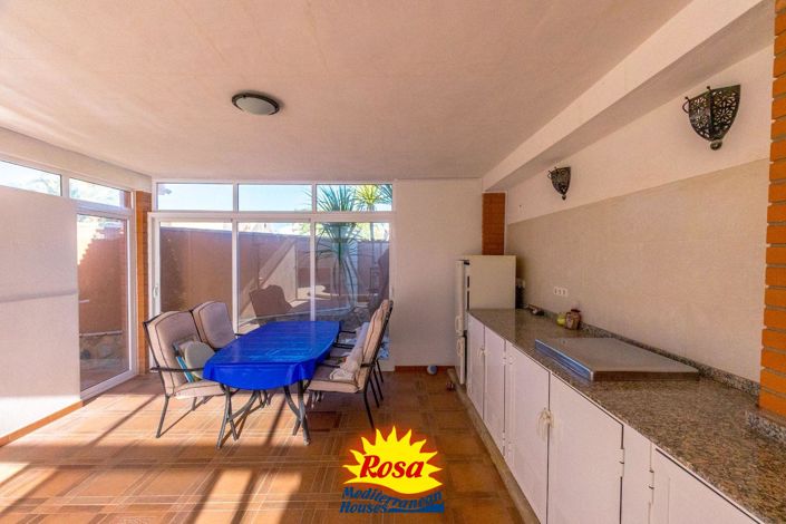 Image No.35-4 Bed Villa for sale