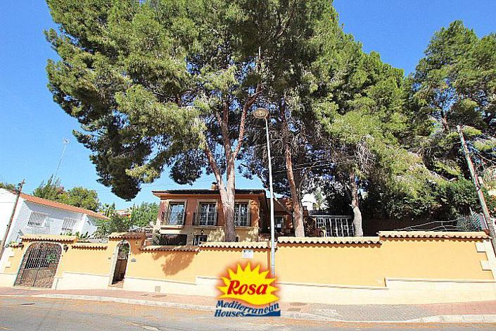 Image No.41-6 Bed Villa for sale