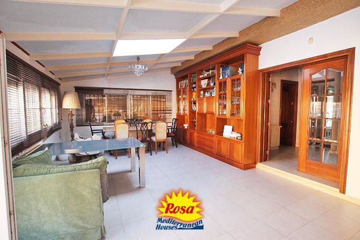 Image No.36-6 Bed Villa for sale