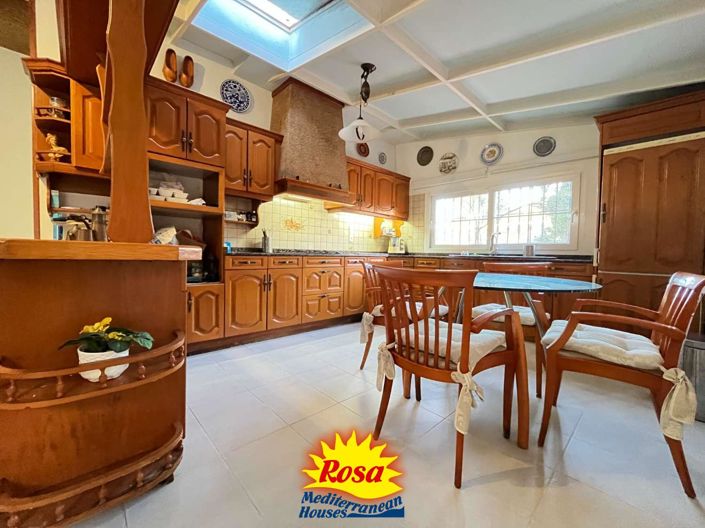 Image No.37-6 Bed Villa for sale