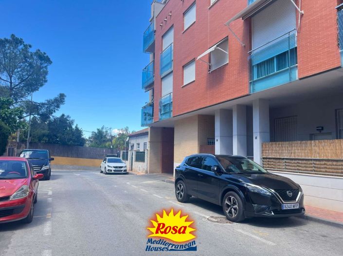 Image No.35-4 Bed Chalet for sale