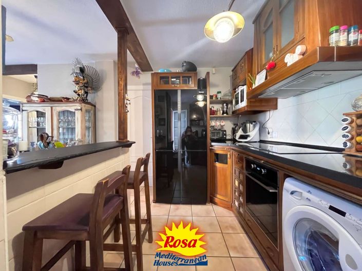 Image No.6-3 Bed Chalet for sale