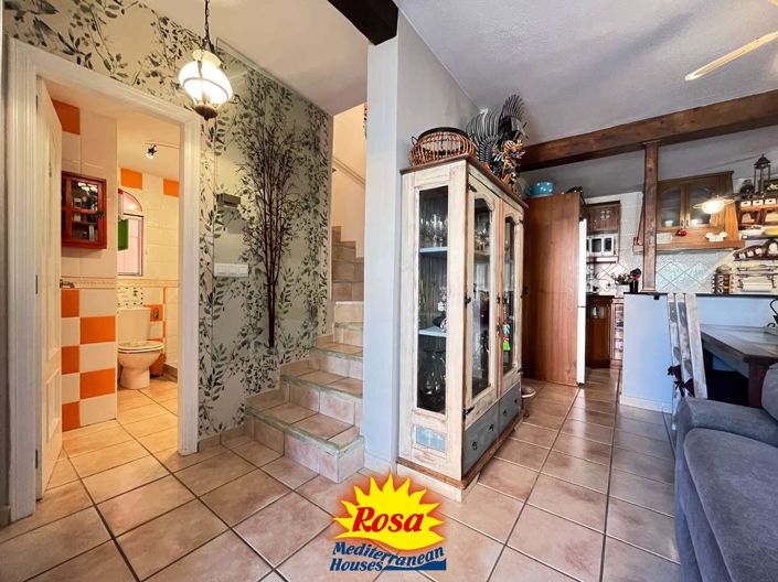 Image No.8-3 Bed Chalet for sale