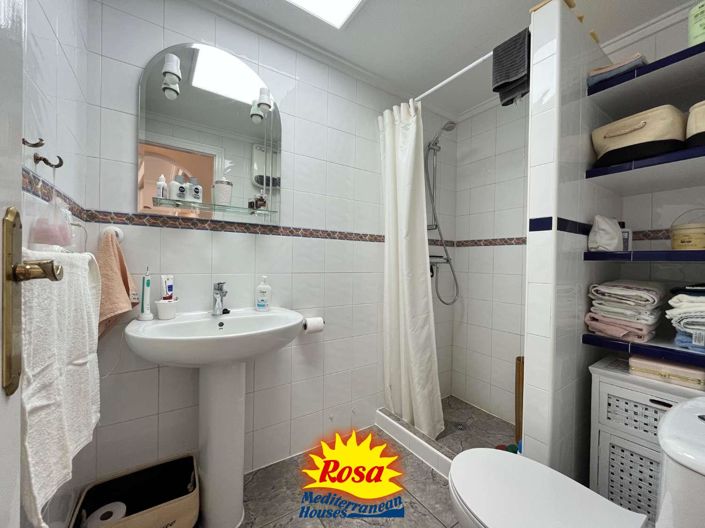 Image No.16-2 Bed Apartment for sale