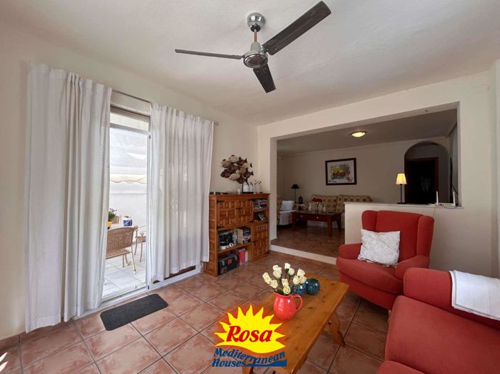 Image No.12-4 Bed Chalet for sale