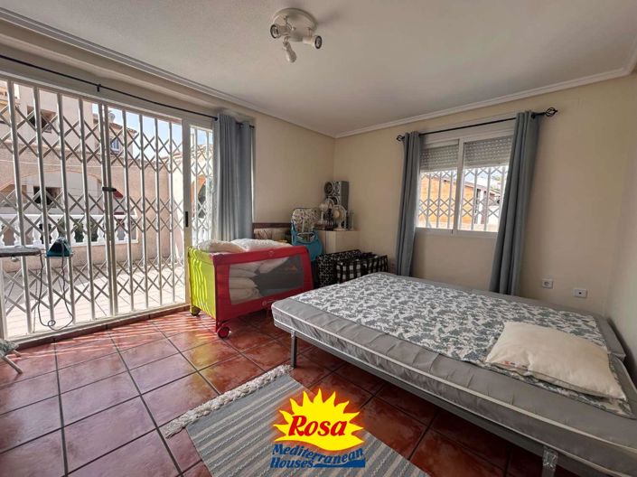 Image No.27-4 Bed Chalet for sale