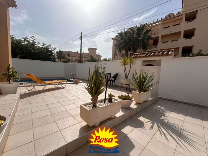 Image No.7-4 Bed Chalet for sale