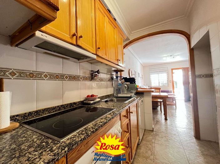 Image No.10-3 Bed Property for sale