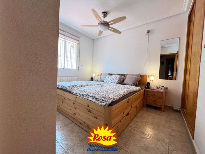 Image No.15-3 Bed Property for sale