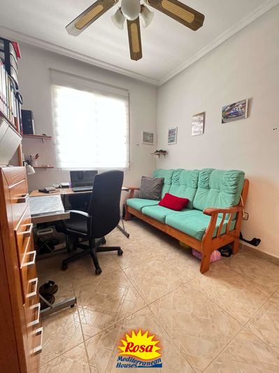 Image No.17-3 Bed Property for sale