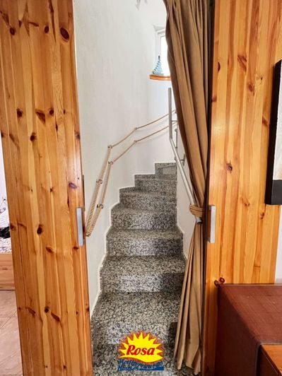 Image No.19-3 Bed Property for sale