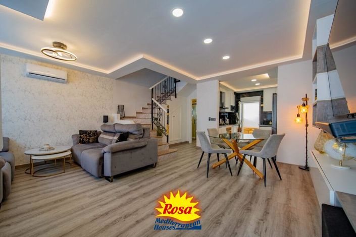 Image No.5-3 Bed Property for sale