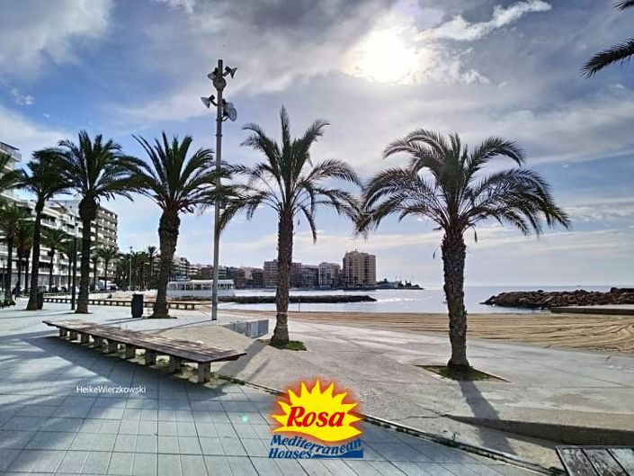 Image No.20-2 Bed Apartment for sale