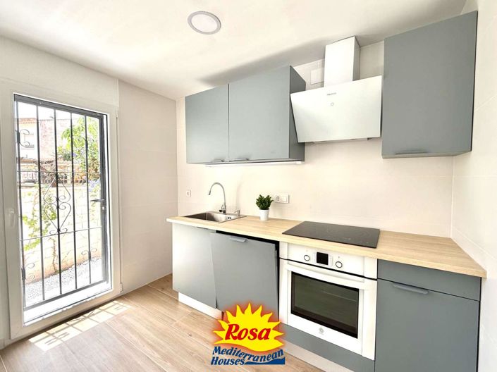 Image No.9-2 Bed Bungalow for sale